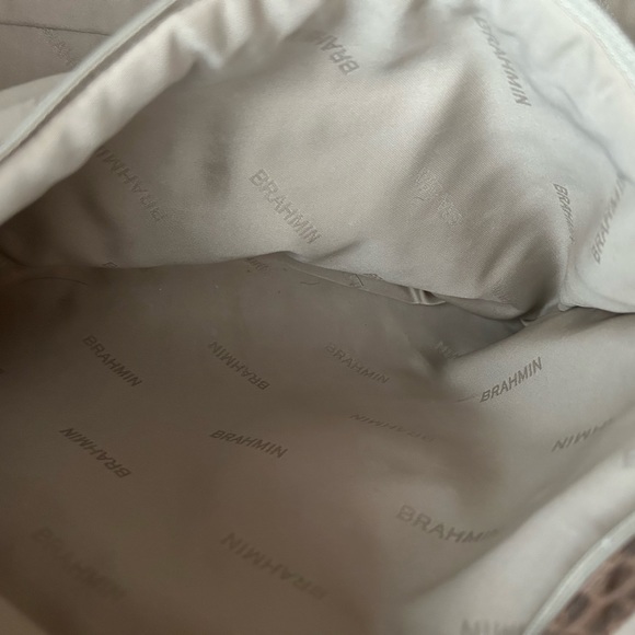 Like New Brahmin Weekender - Biscuit Valley - Picture 5 of 9